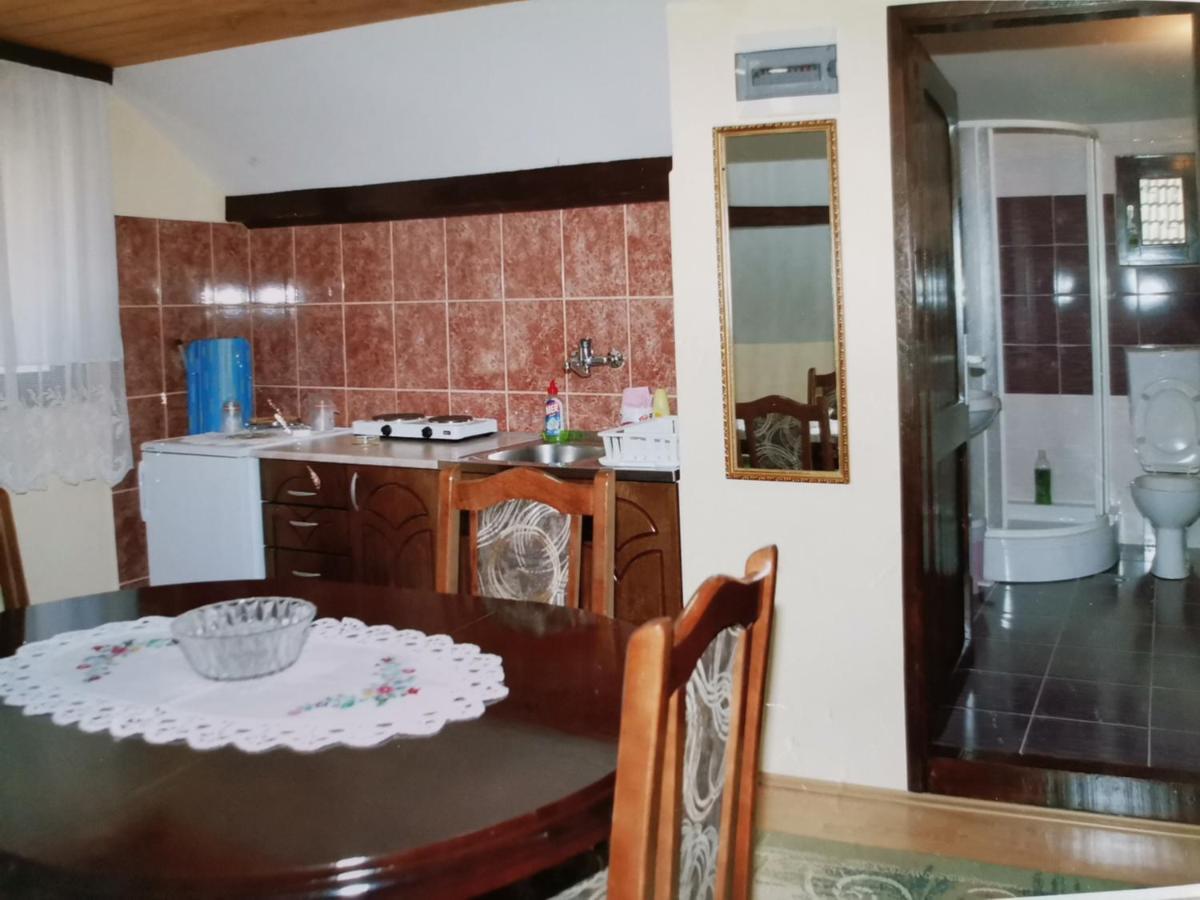 Jaredic - Private Accommodation, Privatni Smestaj *